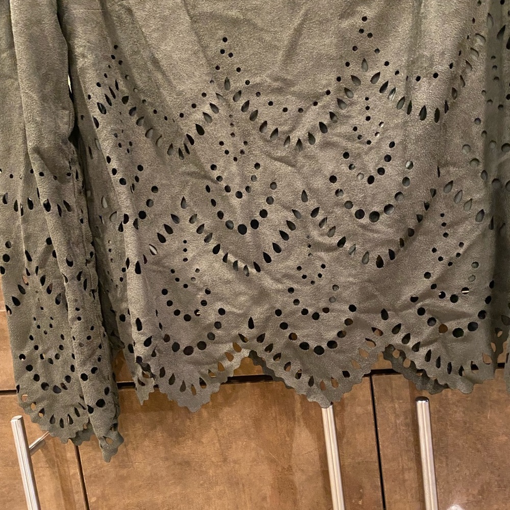 LE LIS Blouse - Picture 5 of 6